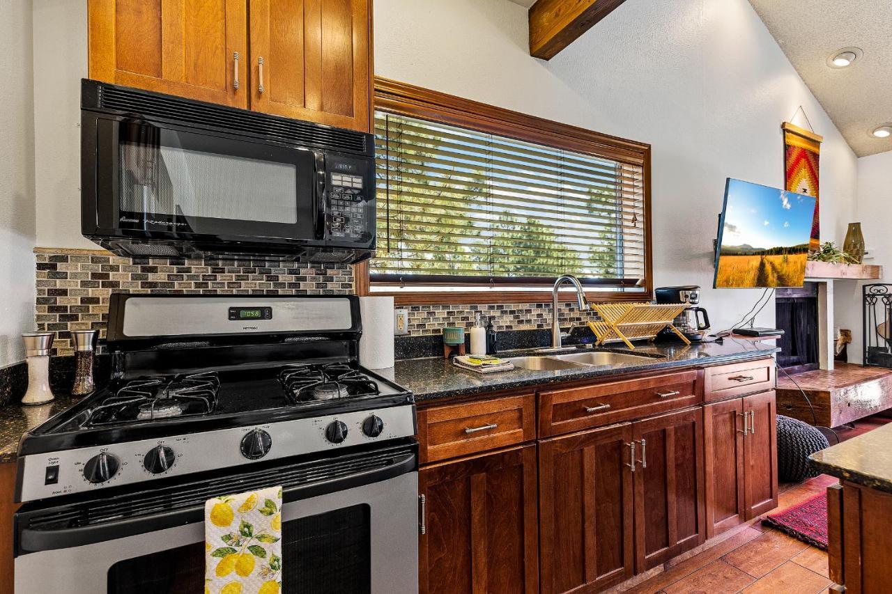 Delightful 1 Bdrm Country Club Retreat With Mt Elden Views! Villa Flagstaff Exteriör bild