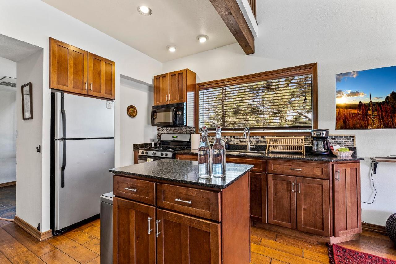 Delightful 1 Bdrm Country Club Retreat With Mt Elden Views! Villa Flagstaff Exteriör bild